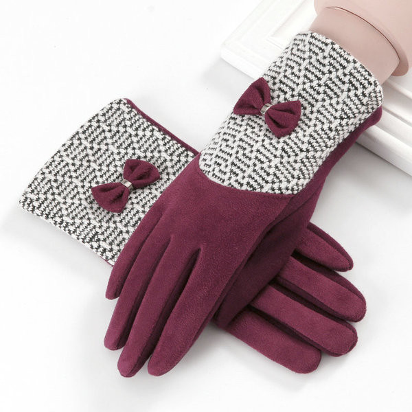 Дамски плюшени ръкавици подходящи за зимата