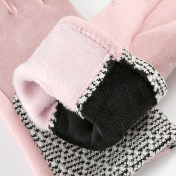 Дамски плюшени ръкавици подходящи за зимата