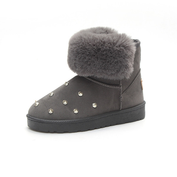 Casual, ζεστές γυναικείες μπότες με επίπεδη σόλα, κάτω και διακοσμητικά πριτσίνια σε τρία χρώματα