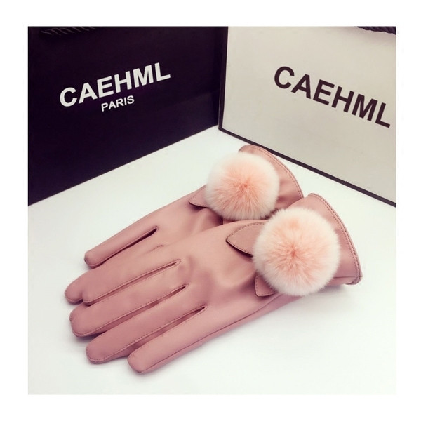 Γυναικεία γάντια σε μαύρο και ροζ χρώμα