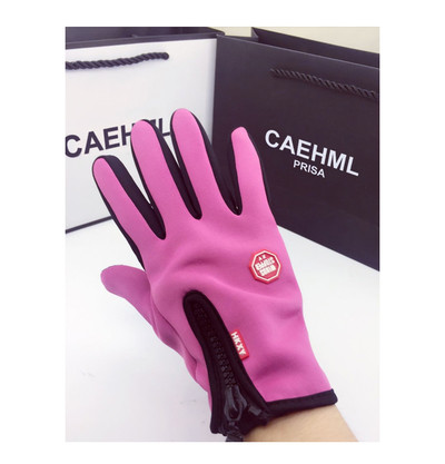 Αθλητικά κομψά γυναικεία γάντια σε τρία χρώματα