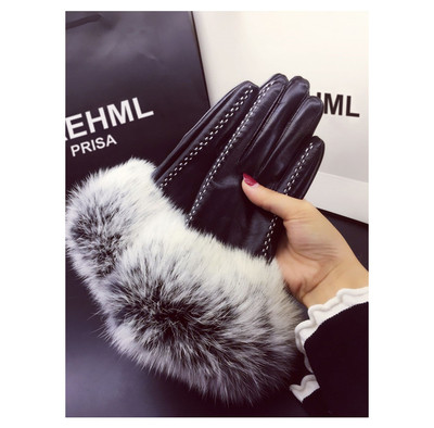 Бохемски дамски ръкавици с обемен пух