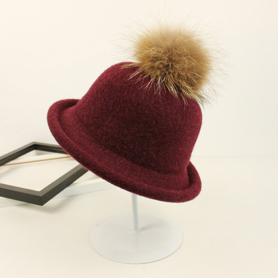 Κυρίες κομψό καπέλο σε διάφορα χρώματα με χνούδι