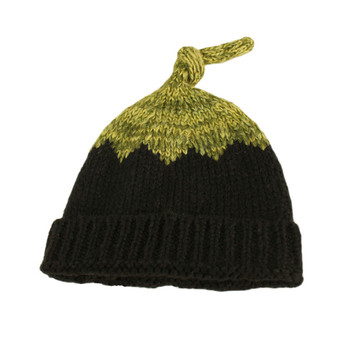 Плетена зимна дамска шапка в много цветове
