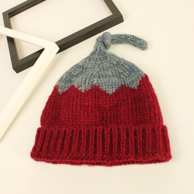 Πλεκτά χειμωνιάτικα καπέλα σε πολλά χρώματα