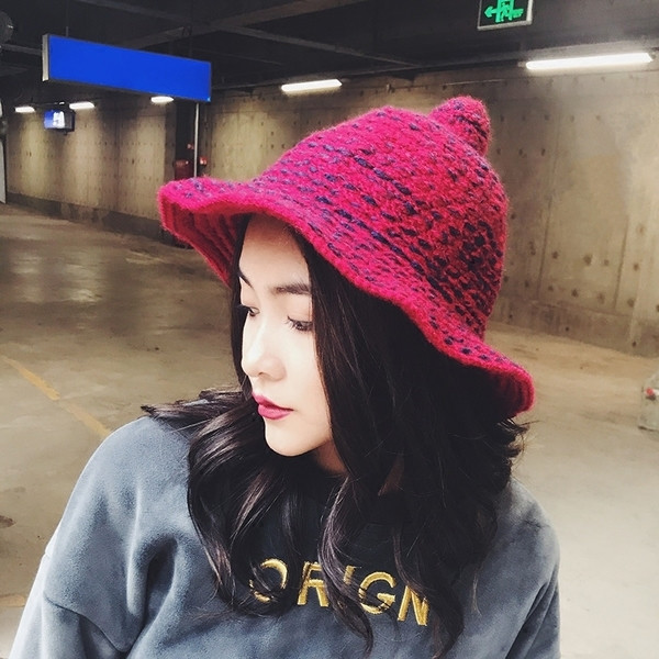 Πλεκτό καπέλο χειμωνιάτικου καπέλου σε δύο χρώματα