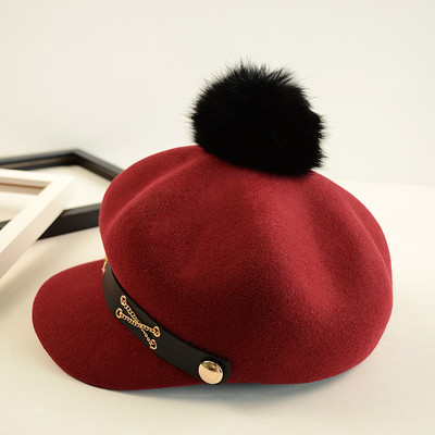 Дамска ретро шапка с пухче в три цвята