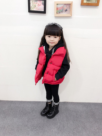 Καθαρό παιδικό στοιχείο Unisex σε ευρύ σχέδιο με μαύρο και κόκκινο χρώμα