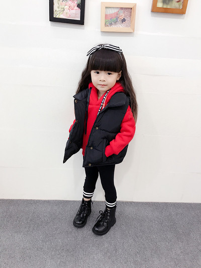 Καθαρό παιδικό στοιχείο Unisex σε ευρύ σχέδιο με μαύρο και κόκκινο χρώμα