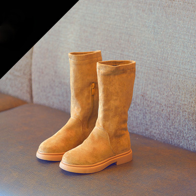 Κομψές παιδικές μπότες για κορίτσια από οικολογικό σουέτ με επίπεδη σόλα σε δύο χρώματα