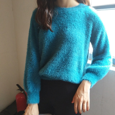 Мек и нежен плюшен дамски пуловер с О-образна яка в четири цвята