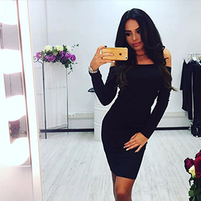 Αθλητικό κομψό γυναικείο φόρεμα με κορδέλα και μαύρο χρώμα