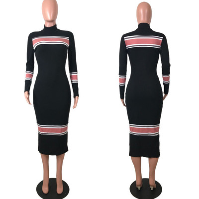 Спортна зимна дълга дамска рокля тип рипс с висока поло яка и цветен принт