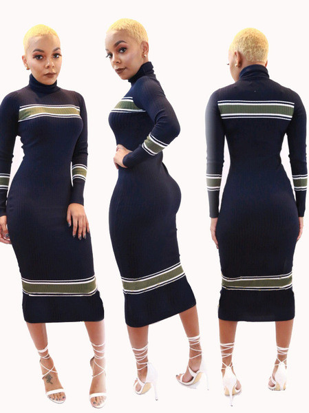 Спортна зимна дълга дамска рокля тип рипс с висока поло яка и цветен принт 