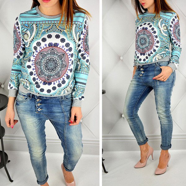 Модерна дамска ежедневна блуза с О-образна яка и интересен десен