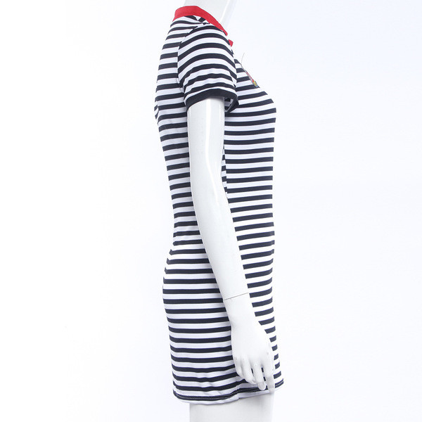 Δερμάτινο φόρεμα με δαντέλα και εκτύπωση