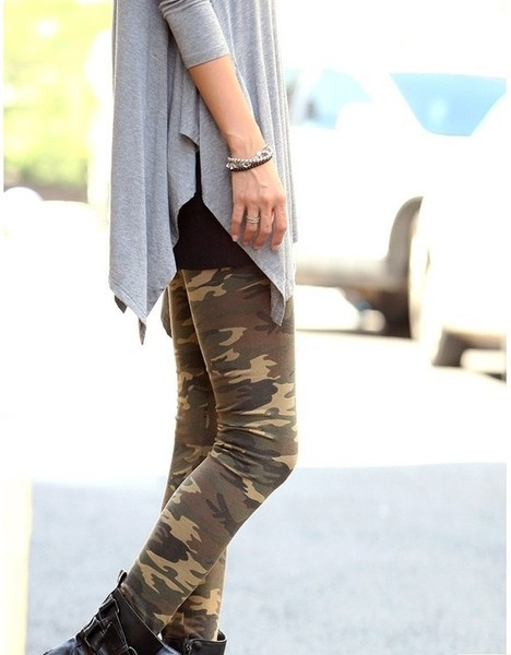 Κυρίες σπορ καμουφλάζ σπορ σε τρία χρώματα