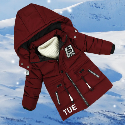 Детско зимно яке за момчета с качулка и апликация на гърба в четири цвята