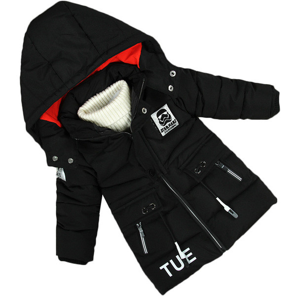 Детско зимно яке за момчета с качулка и апликация на гърба в четири цвята