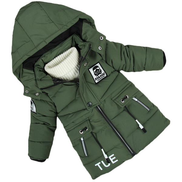 Детско зимно яке за момчета с качулка и апликация на гърба в четири цвята