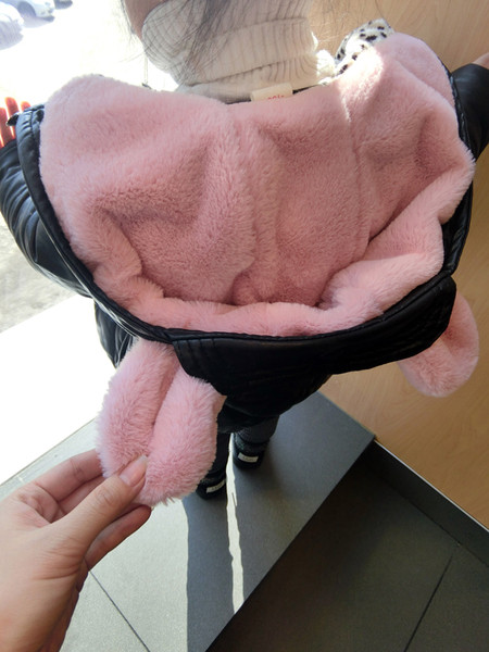 Дебело зимно детско яке в семпъл модел с топла качулка с ушички в черен,розов и лилав цвят