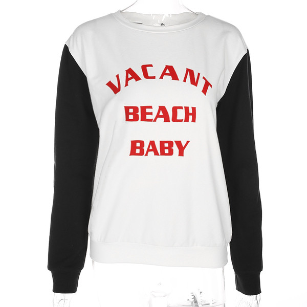 Есенно-зимна дамска блуза с цветни ръкави и надпис с О-образно деколте