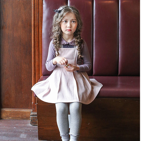 Μοντέρνα παιδική μπλούζα για κορίτσια με κολάρο σε σχήμα O