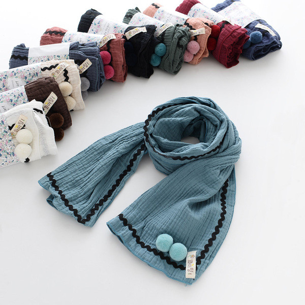 Παιδικό φουλάρι παιδικού φθινοπώρου-χειμώνα για κορίτσια με χνουδωτές χάντρες σε διαφορετικά χρώματα