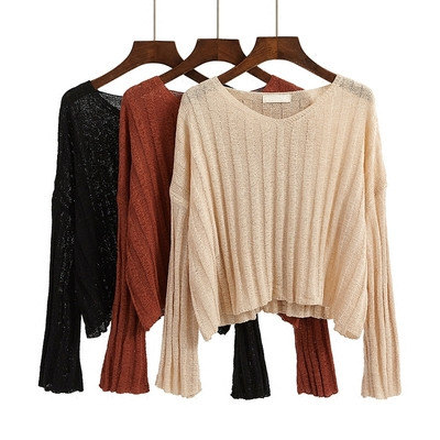 Тънък дамски пуловер в свободен стил в три цвята