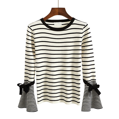 Γυναικεία μπλούζα καθημερινή με ριγέ μανίκια