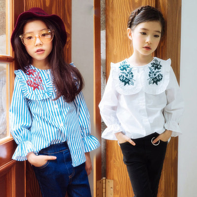 Нежна и ефирна детска риза за момичета с красива флорална бродерия на яката в два цвята