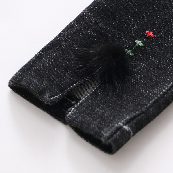 Детски ежедневен дънков клин за момичета с пухче и сладка декорациика меченце