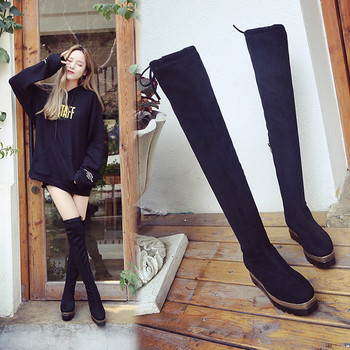 Γυναικείες χειμωνιάτικες χειμωνιάτικες μπότες γυναικών σε μαύρο χρώμα