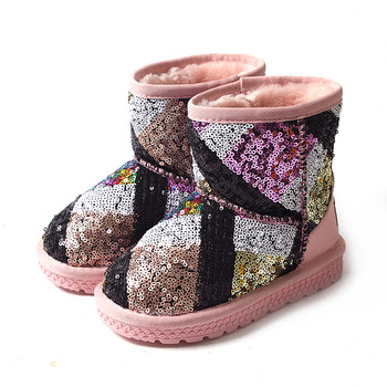 Ζεστές χειμωνιάτικες μπότες για κορίτσια με επίπεδη σόλα και χρωματιστές πούλιες σε δύο χρώματα