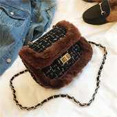 Κομψή mini mini βελούδινη τσάντα με μακρά λαβή σε τρία χρώματα