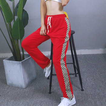 Модерен спортен дамски панталон в червен цвят в свободен стил