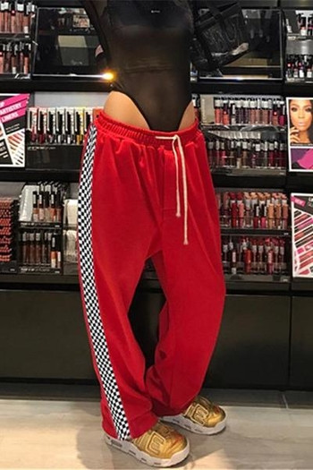 Модерен спортен дамски панталон в червен цвят в свободен стил