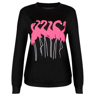 Актуален дамски пуловер с апликация на фламинги в четири цвята