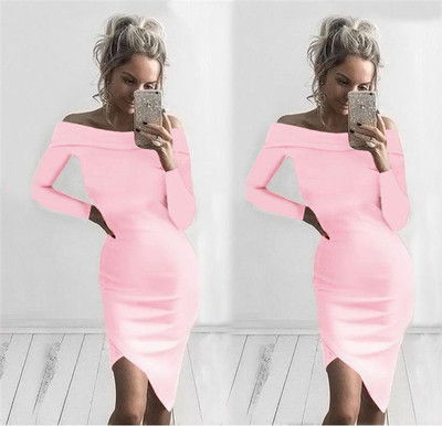 Семпла и ежедневна дамска рокля с асиметрична дължина и цепка в розов,черен и сив цвят