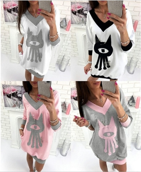 Γυναικεία μπλουζάκια ελεύθερου στιλ με V-λαιμό και τετράχρωμο μαντήλι