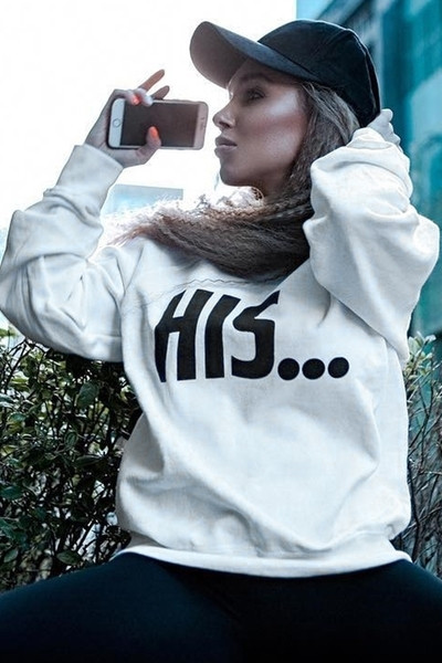 Μπλούζα για το φθινόπωρο και για το χειμώνα σε δύο χρώματα με επιγραφή