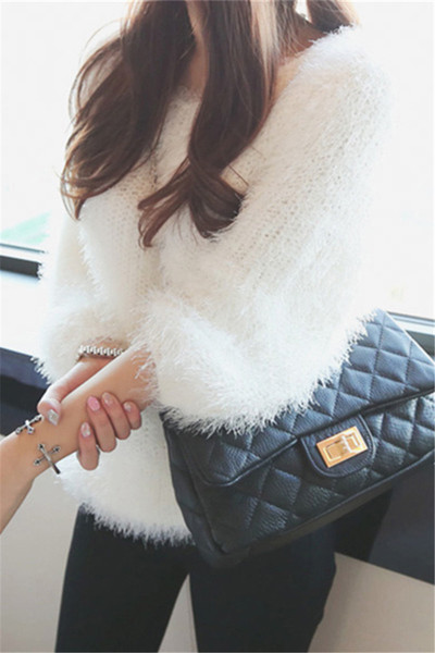 Μαλακό και χαριτωμένο πουλόβερ κυρίες σε λευκό και γκρι