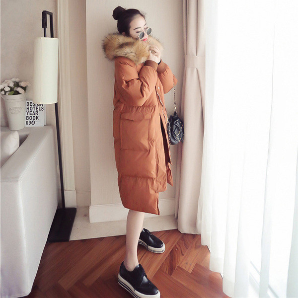 Μοντέρνο χειμωνιάτικο σακάκι μακρυμάνικο με τσέπες και αφράτα κουκούλα