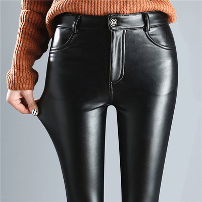 Дамски клин от еко кожа в черен цвят в три модела