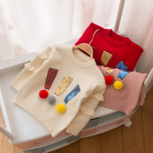 Παιδικό πουλόβερ για κορίτσια από ωραία δεμένη με διακόσμηση σε διάφορα χρώματα