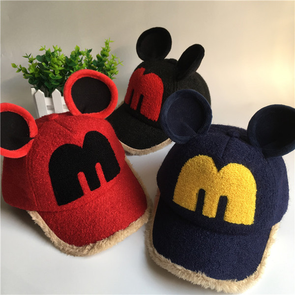 Αθλητικό παιδικό καπέλο με κουκούλα και αυτιά σε τέσσερα χρώματα