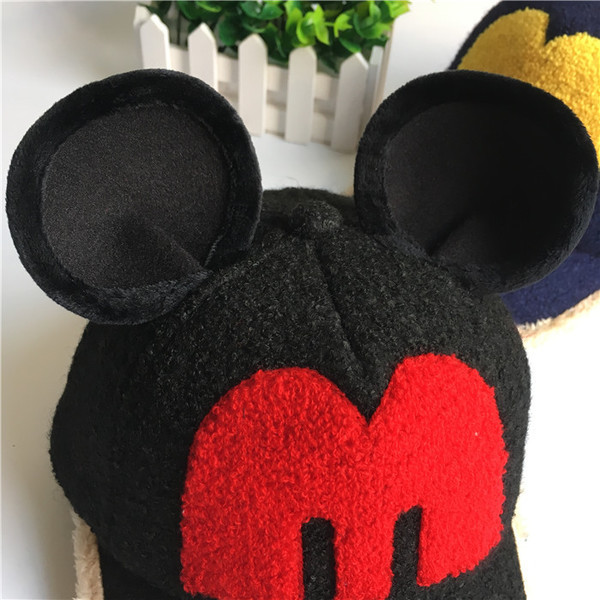 Αθλητικό παιδικό καπέλο με κουκούλα και αυτιά σε τέσσερα χρώματα