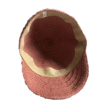 Плетена детска унисекс шапка с козирка и пухче в различни цветове