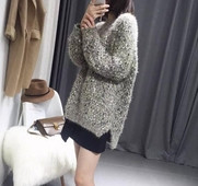 Κομψό γυναικείο πουλόβερ σε δύο χρώματα, κατάλληλο για την καθημερινή ζωή