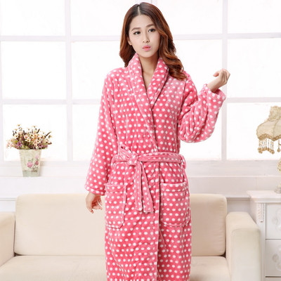 Εσωτερικό μπουρνούζι για άνδρες και γυναίκες σε διαφορετικά χρώματα